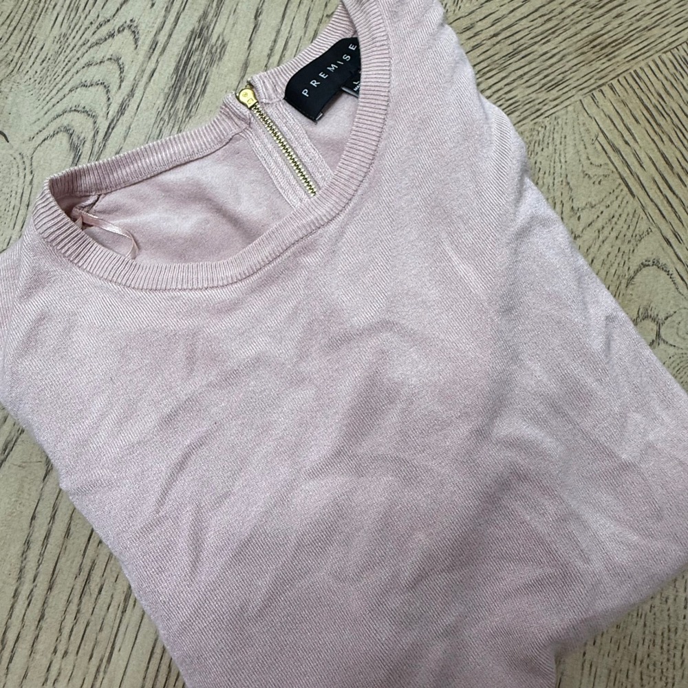 PREMISE‎ Women's Size Large Pink Knit Short Sleeve Zipper Back Sweater Top